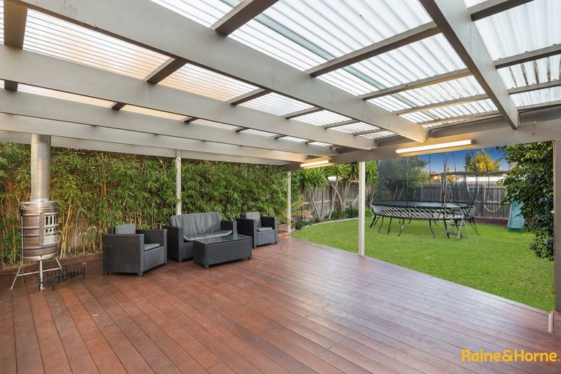 Photo - 11 Rushcutters Place, Taylors Hill VIC 3037 - Image 16