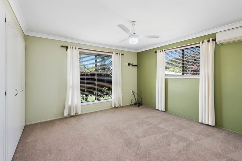 Photo - 11 Ruth Street, Centenary Heights QLD 4350 - Image 6
