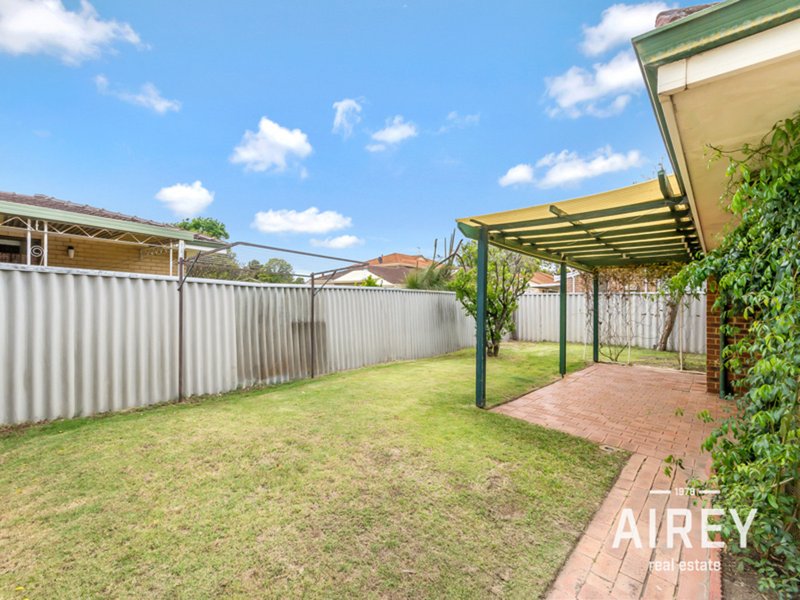 Photo - 11 Ryan Avenue, Dianella WA 6059 - Image 16