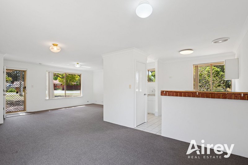 Photo - 11 Ryan Avenue, Dianella WA 6059 - Image 20