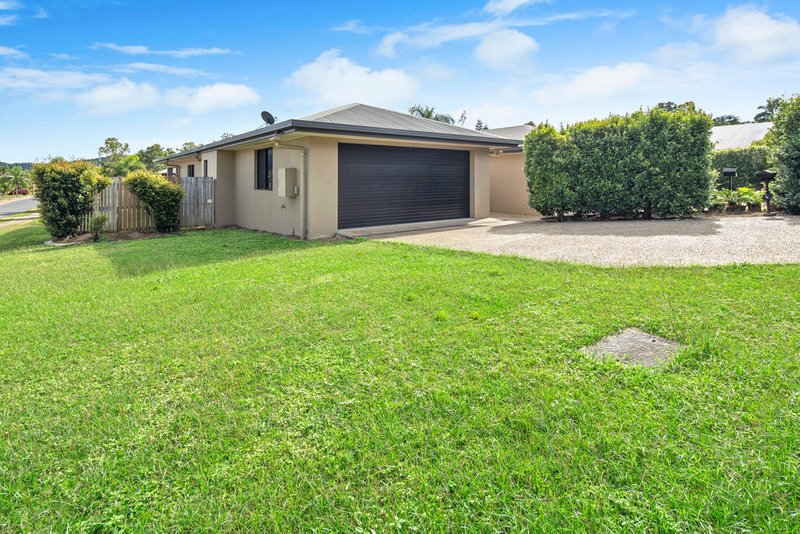 Photo - 1/1 Ryben Court, Cannonvale QLD 4802 - Image 2