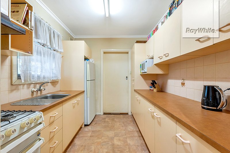 Photo - 11 Ryder Avenue, Parafield Gardens SA 5107 - Image 2