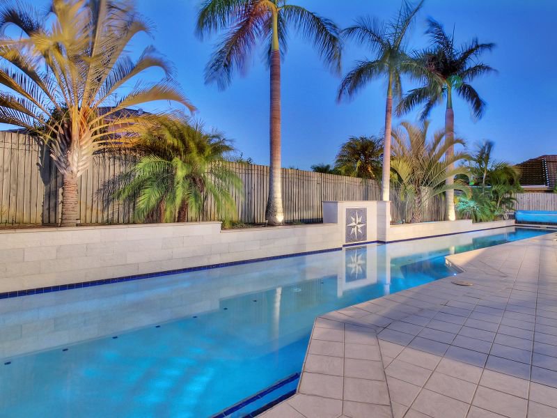 Photo - 11 Saint John Close, Parkinson QLD 4115 - Image 17