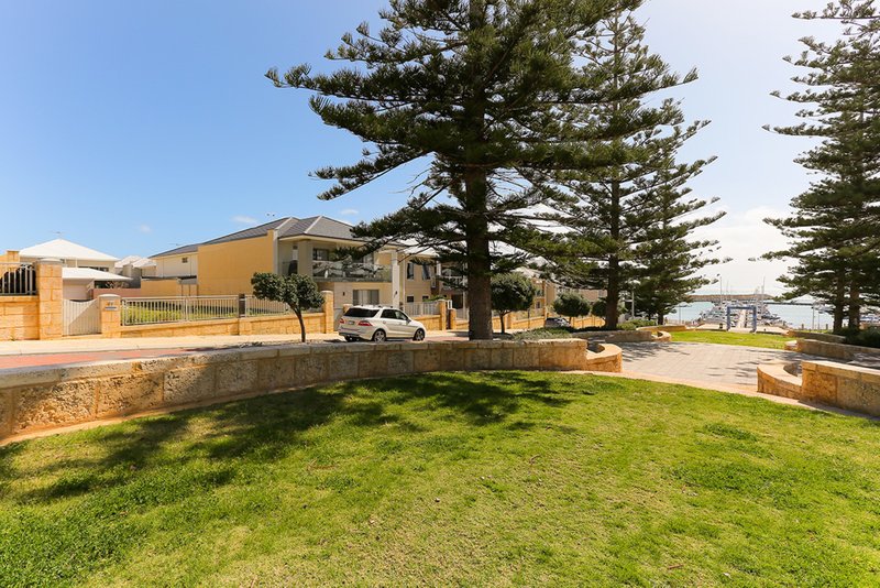 2 Salford Promenade, Mindarie, WA 6030 - House for Sale