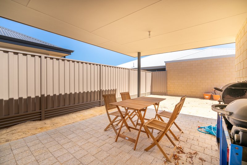 Photo - 11 Salisbury Loop, Baldivis WA 6171 - Image 15