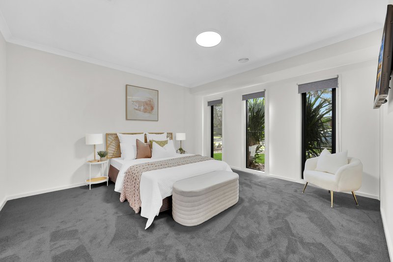 Photo - 11 Sanctuary Circuit, Beveridge VIC 3753 - Image 8