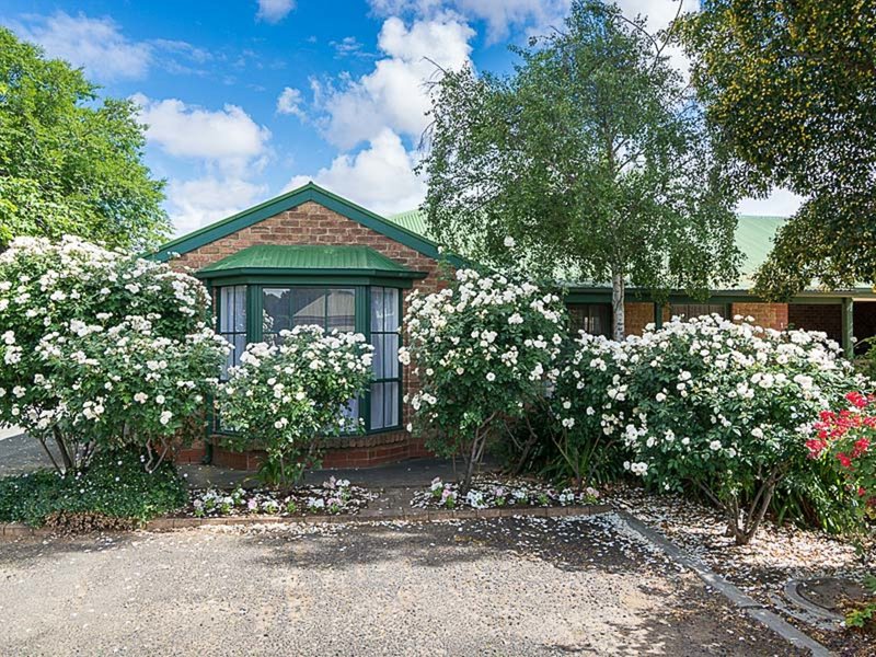 1/1 Sandergrove Road, Strathalbyn SA 5255