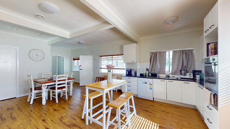 Photo - 11 Sanderson Street, Dubbo NSW 2830 - Image 3