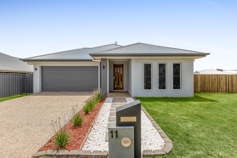 11 Sandford Crescent, Torrington QLD 4350