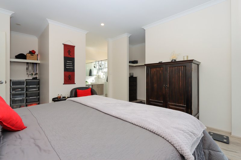 Photo - 11 Sandgate Boulevard, Baldivis WA 6171 - Image 3