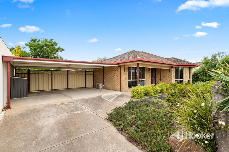 Photo - 11 Sandstone Avenue, Seabrook VIC 3028 - Image 2