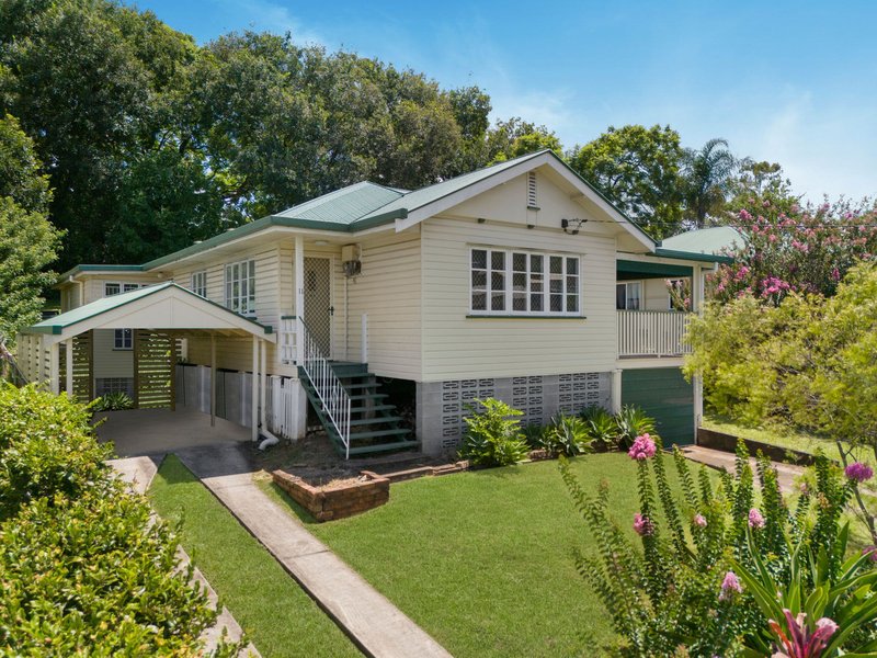 11 Sapphire Street, Holland Park QLD 4121