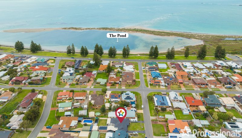 11 Saunders Street, Safety Bay WA 6169