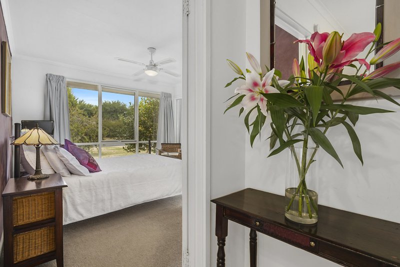 Photo - 11 Savages Lane, Woodend VIC 3442 - Image 13