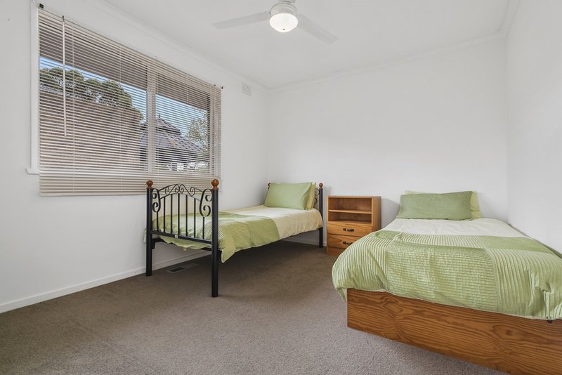 Photo - 11 Savages Lane, Woodend VIC 3442 - Image 15