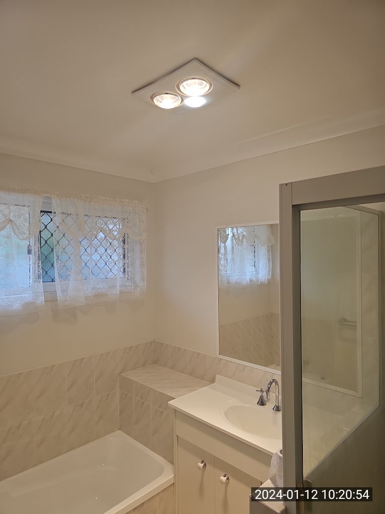 Photo - 1/1 Savoy Court, Kingaroy QLD 4610 - Image 13