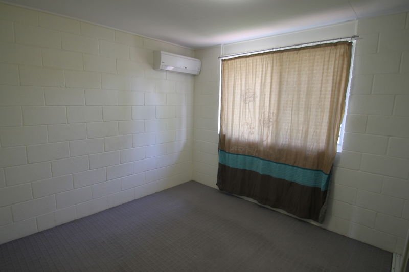 Photo - 1/1 Schafer Street, Clinton QLD 4680 - Image 5