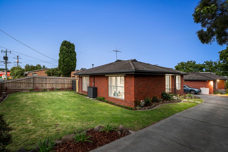 Photo - 1/1 Scott Grove, Burwood VIC 3125 - Image 10