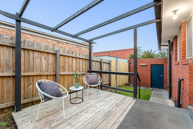 Photo - 1/1 Scott Grove, Burwood VIC 3125 - Image 12