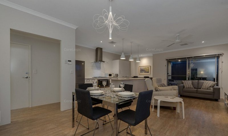 Photo - 11 Scripta Way, Jindalee WA 6036 - Image 4