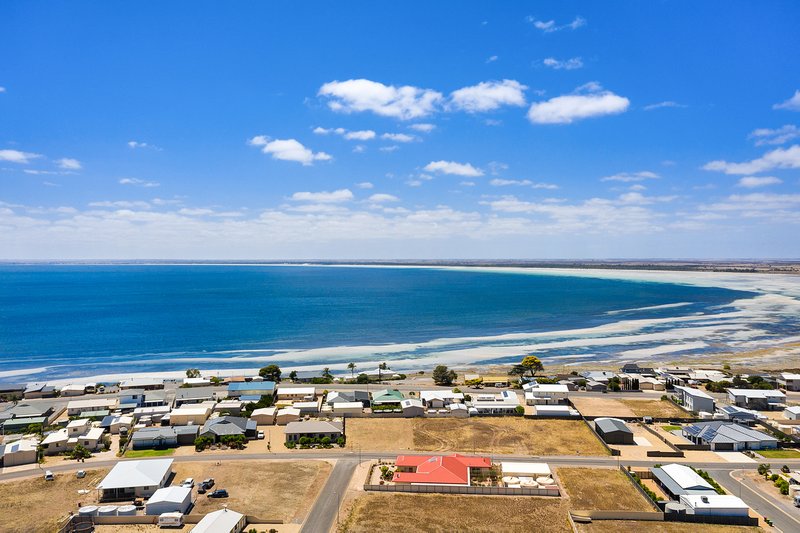 Photo - 11 Seascape Road, Point Turton SA 5575 - Image 12