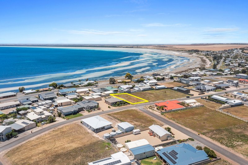 Photo - 11 Seascape Road, Point Turton SA 5575 - Image 5