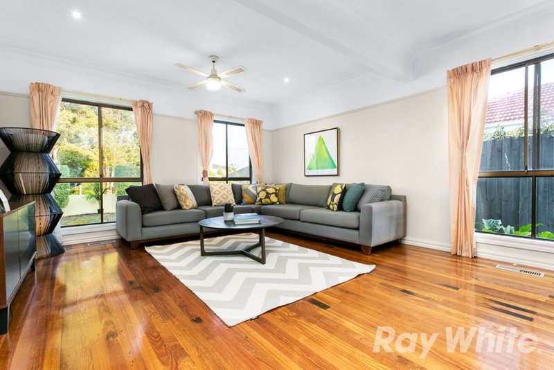 Photo - 11 Seaview Crescent, Mulgrave VIC 3170 - Image 4