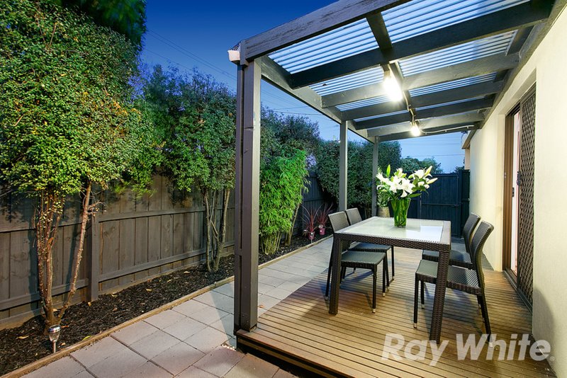 Photo - 11 Seaview Crescent, Mulgrave VIC 3170 - Image 10