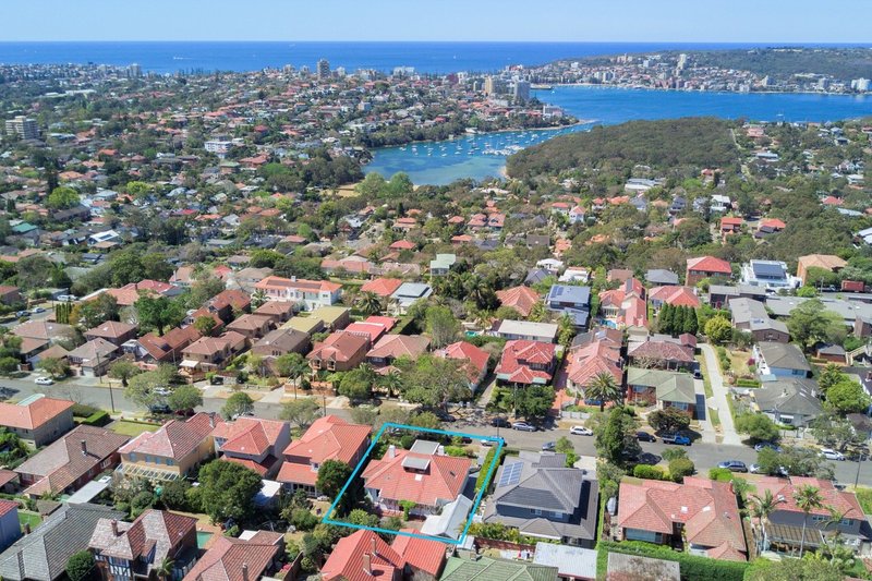 Photo - 11 Seaview Street, Balgowlah NSW 2093 - Image 3