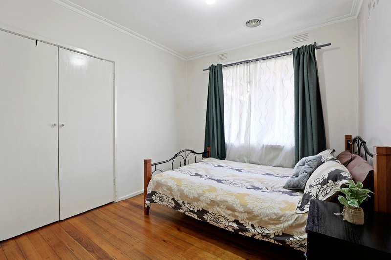 Photo - 1/1 Second Avenue, Dandenong North VIC 3175 - Image 8