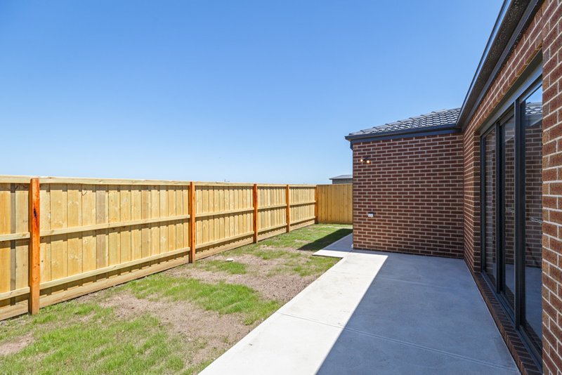 Photo - 11 Seppies Road, Wollert VIC 3750 - Image 12