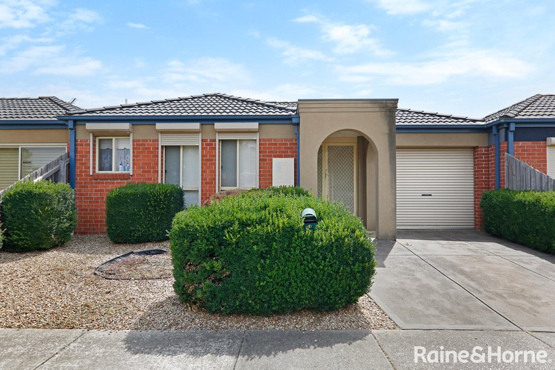 11 Severn Court, Roxburgh Park VIC 3064