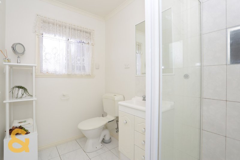 Photo - 11 Severn Court, Roxburgh Park VIC 3064 - Image 8