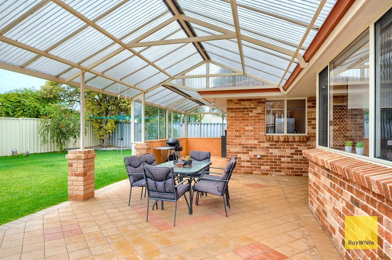 Photo - 11 Seville Way, Orana WA 6330 - Image 13