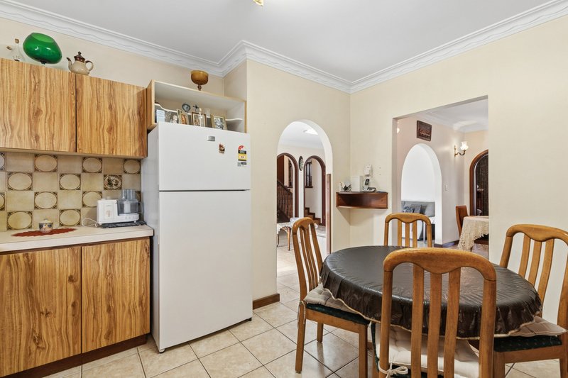 Photo - 11 Sheldrake Street, Stirling WA 6021 - Image 7