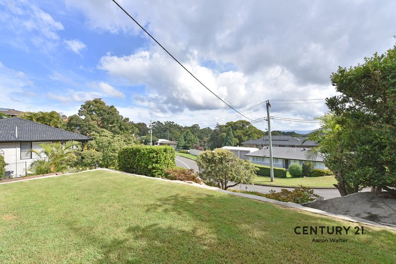 Photo - 11 Sherburn Place, Charlestown NSW 2290 - Image 16