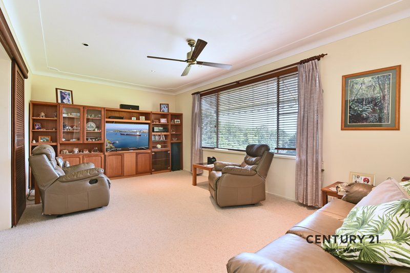 Photo - 11 Sherburn Place, Charlestown NSW 2290 - Image 8