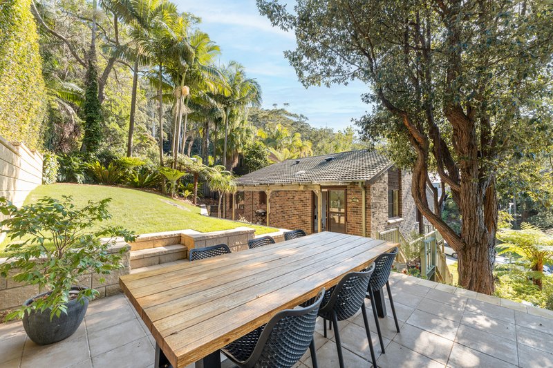 11 Sheridan Crescent, Stanwell Park NSW 2508