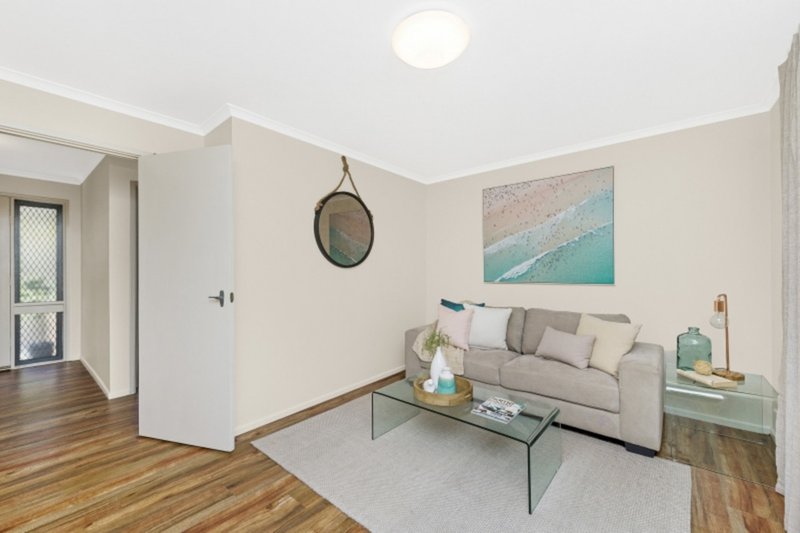 Photo - 11 Sherlock Street, Kaleen ACT 2617 - Image 6