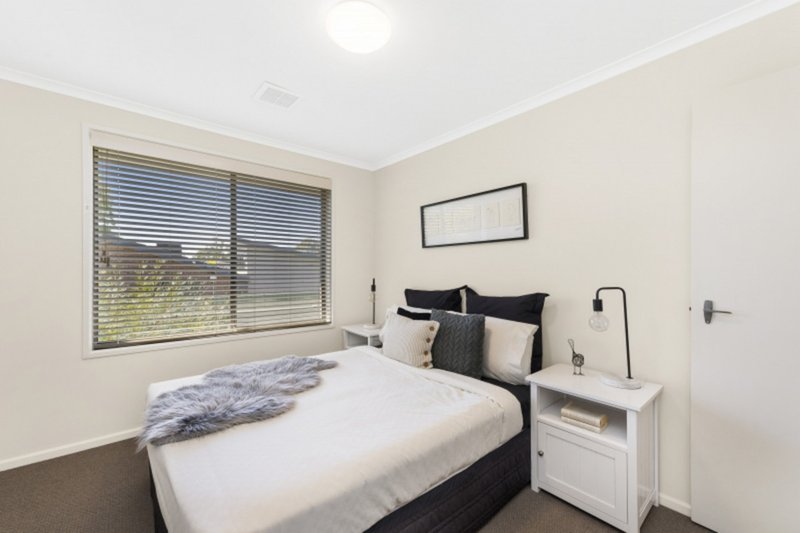 Photo - 11 Sherlock Street, Kaleen ACT 2617 - Image 10