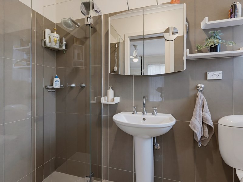 Photo - 11 Shiraz Court, Aberfoyle Park SA 5159 - Image 13