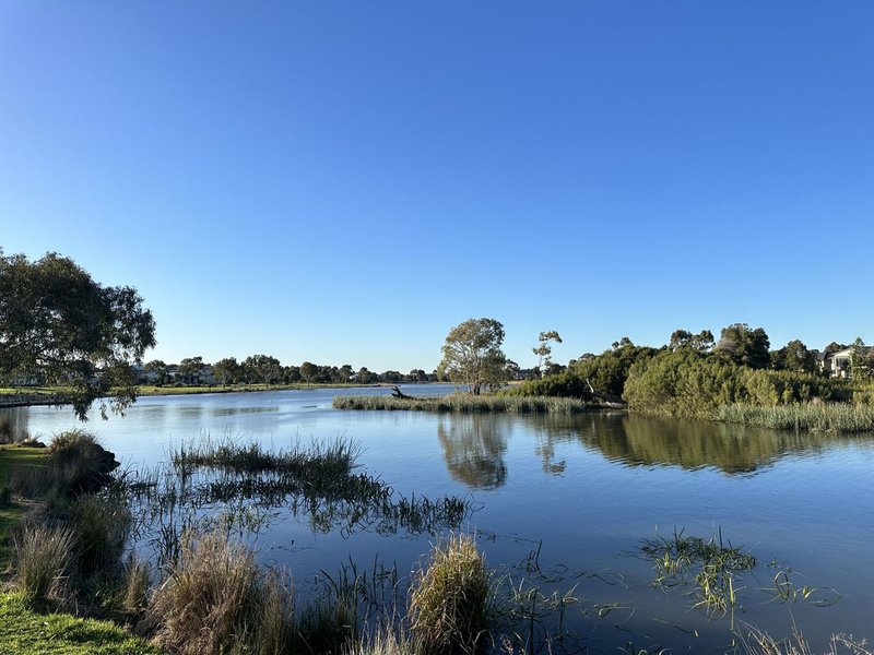 Photo - 11 Shoalwater Drive, Waterways VIC 3195 - Image 35