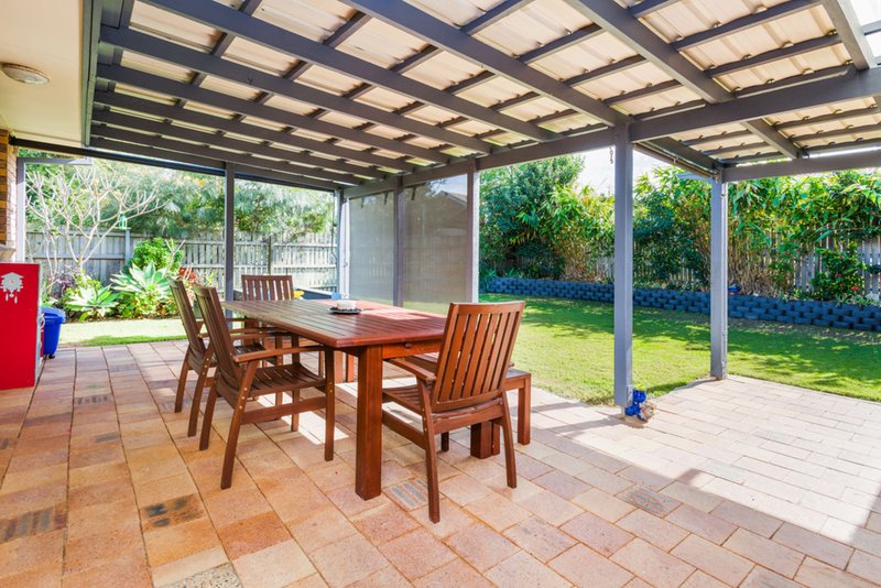 Photo - 11 Sieben Street, Wishart QLD 4122 - Image 4