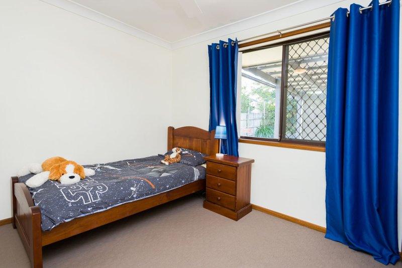 Photo - 11 Sieben Street, Wishart QLD 4122 - Image 12