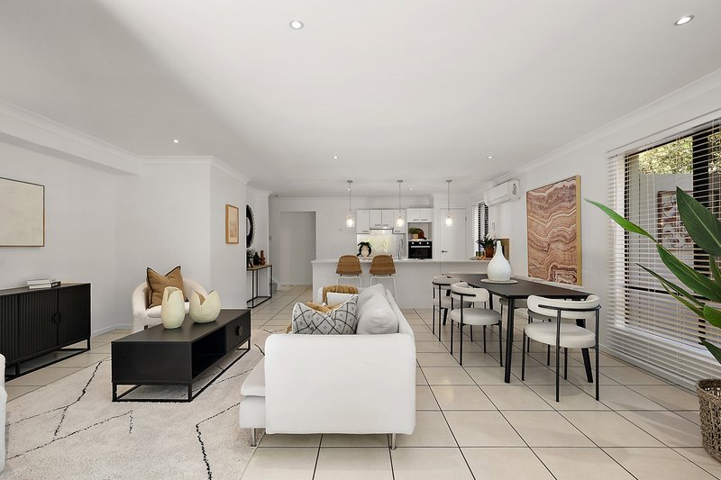 Photo - 1/1 Silvermaple Street, Robina QLD 4226 - Image 3