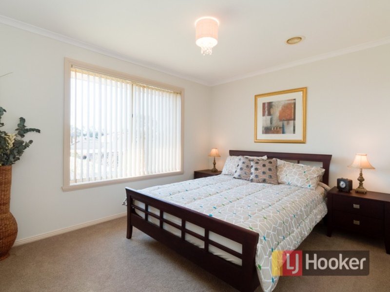 Photo - 11 Sirens Place, Hallam VIC 3803 - Image 10