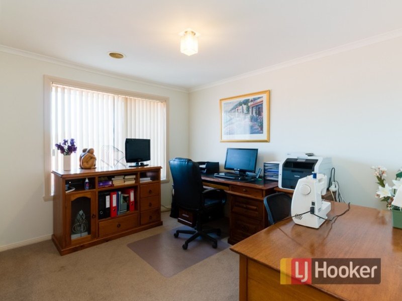 Photo - 11 Sirens Place, Hallam VIC 3803 - Image 12