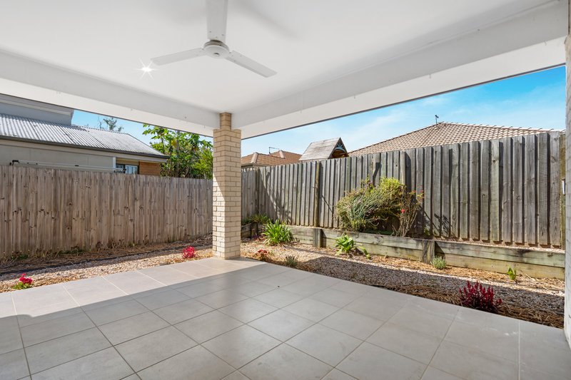 Photo - 11 Skardon Crescent, Brassall QLD 4305 - Image 7