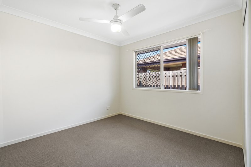 Photo - 11 Skardon Crescent, Brassall QLD 4305 - Image 16