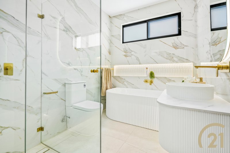 Photo - 11 Slender Avenue, Smithfield NSW 2164 - Image 17